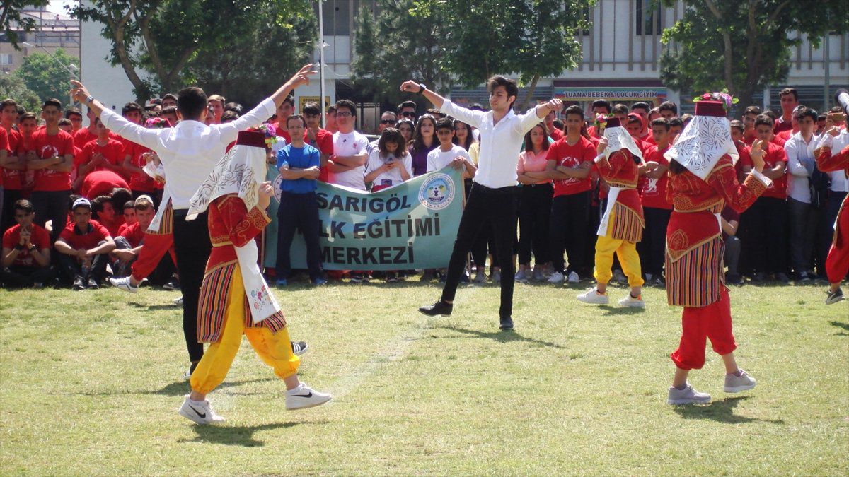 19 Mayıs Atatürk'ü Anma, Gençlik ve Spor Bayramı