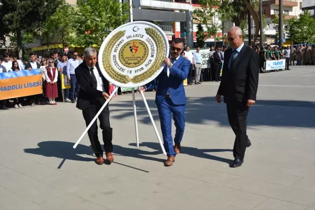 19 Mayıs Atatürk'ü Anma, Gençlik ve Spor Bayramı 19 Mayıs Atatürk'ü Anma, Gençlik ve Spor Bayramı