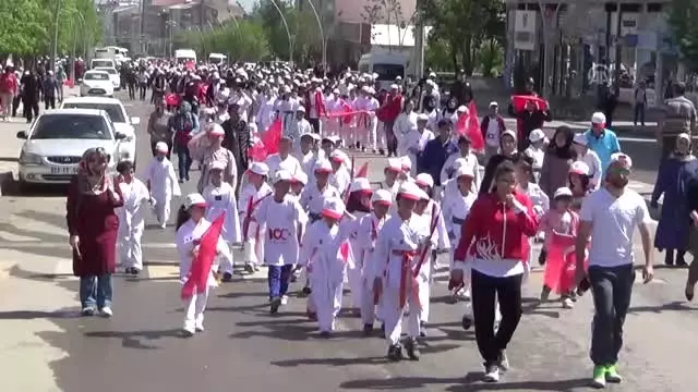 19 Mayıs Atatürk'ü Anma, Gençlik ve Spor Bayramı 19 Mayıs Atatürk'ü Anma, Gençlik ve Spor Bayramı
