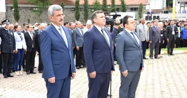 19 Mayıs Atatürk'ü Anma Gençlik ve Spor Bayramı 19 Mayıs Atatürk'ü Anma Gençlik ve Spor Bayramı