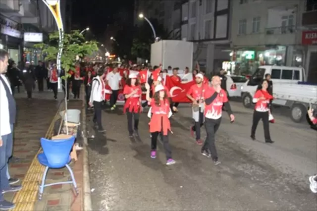 19 Mayıs'ın 100. Yılında Yürüyoruz Yolunda Yürüyüşü 19 Mayıs'ın 100. Yılında Yürüyoruz Yolunda Yürüyüşü