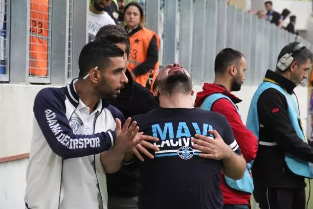 Adana Demirspor'da Play-off Sevinci Ağlattı Adana Demirspor'da Play-off Sevinci Ağlattı