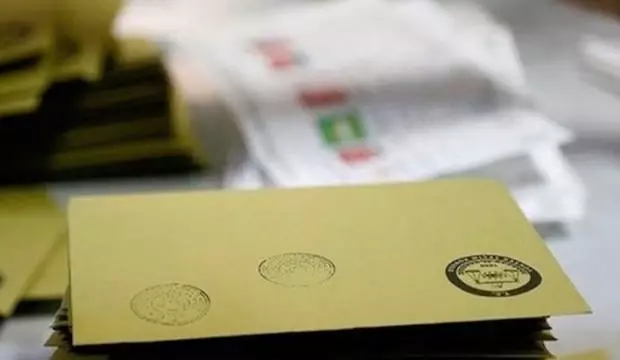 AK Parti'de Tüm Gözler 31 Mart'ta Memleketlerine Giden 150 Bin Seçmene Çevrildi AK Parti'de Tüm Gözler 31 Mart'ta Memleketlerine Giden 150 Bin Seçmene Çevrildi