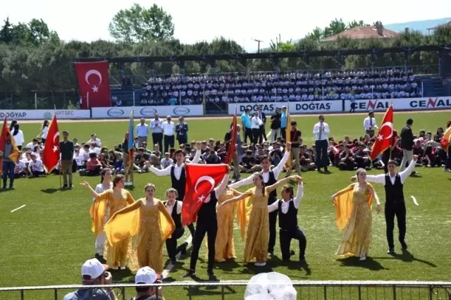 Biga'da 19 Mayıs Coşkusu