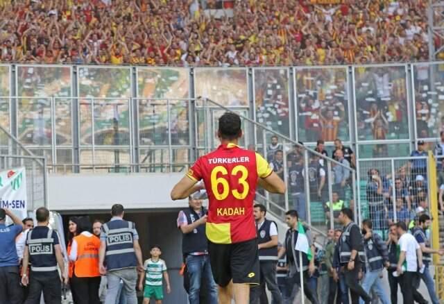 Bursaspor Maçında Penaltı Kaçıran Deniz Kadah, Maç Sonunda Gözyaşlarına Hakim Olamadı!