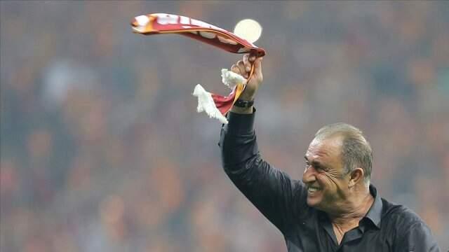 Fatih Terim'den Şampiyonluk Sözleri: Krizler, Kaoslar.. Allah'a Şükür Hepsini Geçiştirdik