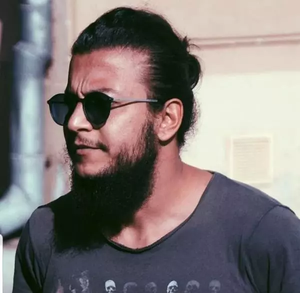 Kazı Ekibi Başkan Yardımcısı, 'Ağaç Kesme' Tartışmasında Öldürüldü Kazı Ekibi Başkan Yardımcısı, 'Ağaç Kesme' Tartışmasında Öldürüldü