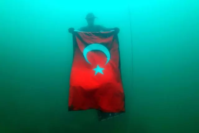 Milli Mücadelenin 100'üncü Yıl Dönümü Yurtta Coşkuyla Kutlandı Milli Mücadelenin 100'üncü Yıl Dönümü Yurtta Coşkuyla Kutlandı
