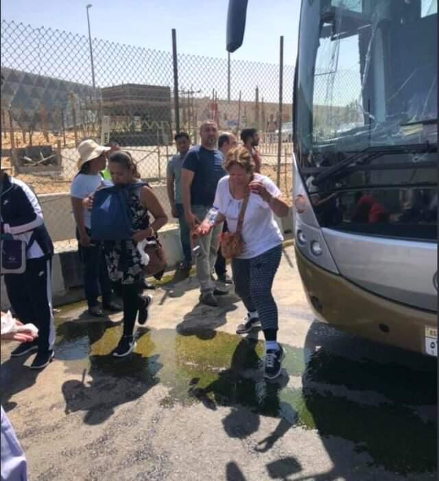 Son Dakika! Mısır'da, Piramitlerin Yakınında Turistleri Taşıyan Otobüste Patlama Meydana Geldi