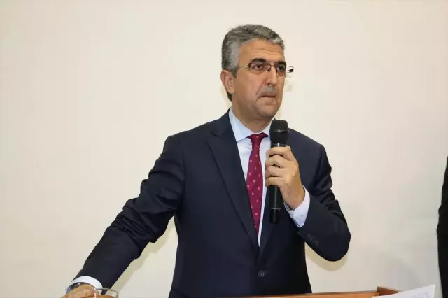 Ülkü Ocakları İftarda Bir Araya Geldi Ülkü Ocakları İftarda Bir Araya Geldi