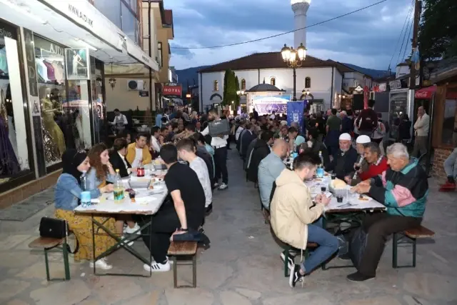 Üsküp'te Gelenek Bozulmadı Üsküp'te Gelenek Bozulmadı