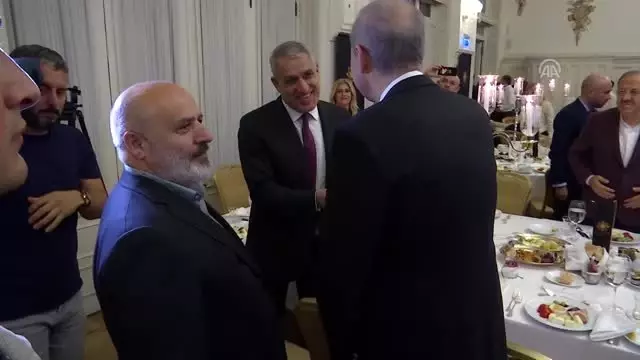 AK Parti Genel Başkanvekili Kurtulmuş, Yıldız Sarayı Vakfının İftarına Katıldı