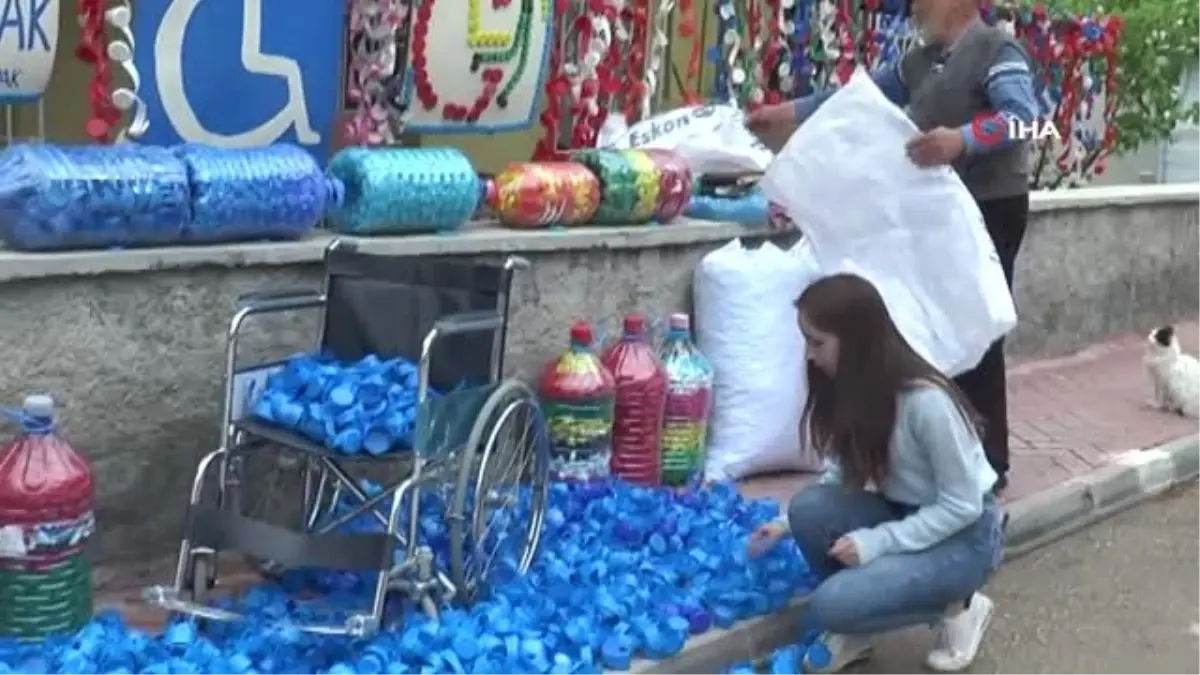 Dede-torun Mavi Kapaklarla 210 Kişiye Umut Oldu