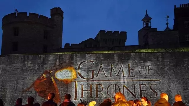 Game Of Thrones'un Son Bölümü Paris'in En Büyük Sinema Ekranında Yayınlandı