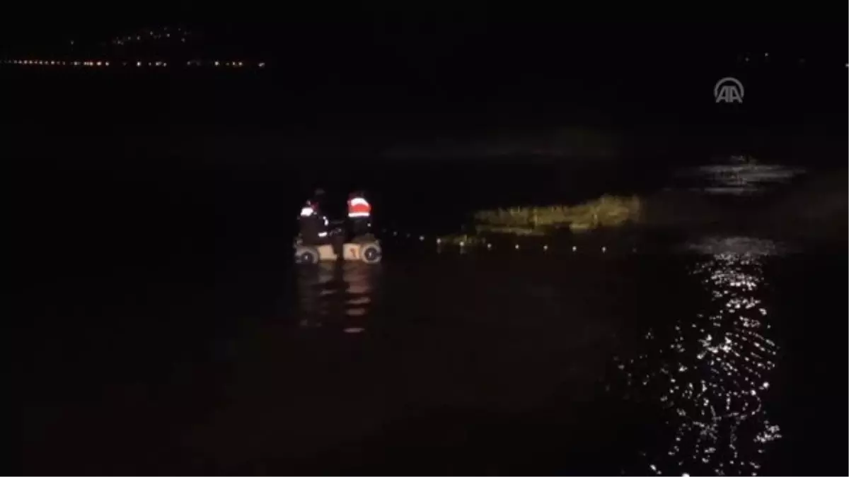 Kaçak Avlanan 10 Ton İnci Kefali Suya Geri Bırakıldı
