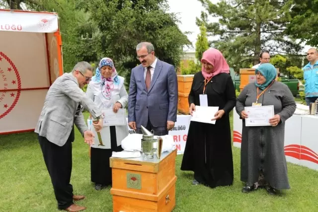 Kütahya'da Arıcılığa 1 Milyon 470 Bin TL Hibe