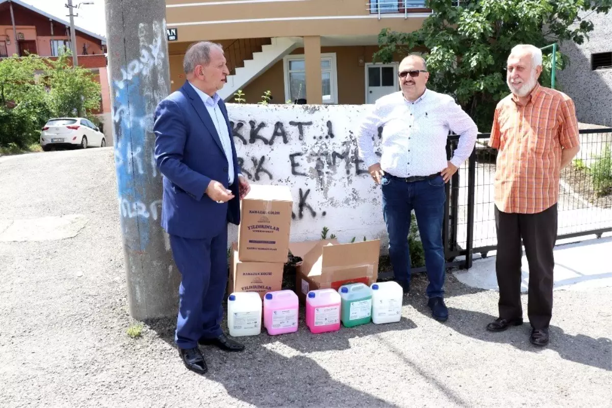 Verem Savaş Derneği Yoksul Ailelerin Yardımına Koşuyor