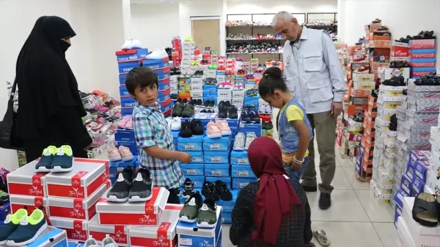 Yetim Çocuklara Yardım Yetim Çocuklara Yardım