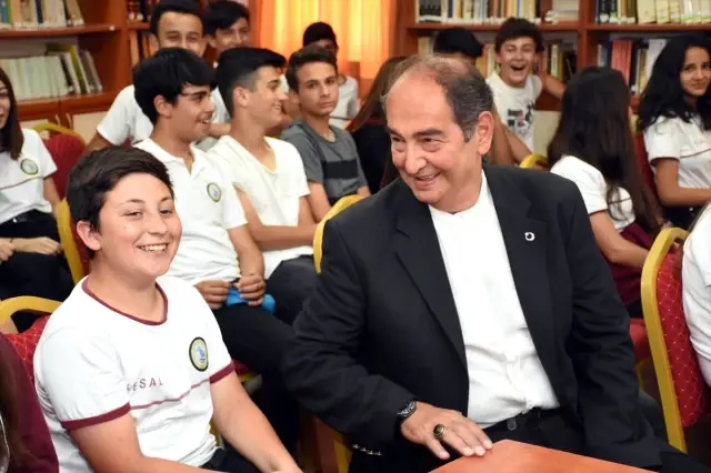 Bağımlı Olmadan da Yaşanabilecek Bir Hayat Var' Bağımlı Olmadan da Yaşanabilecek Bir Hayat Var'