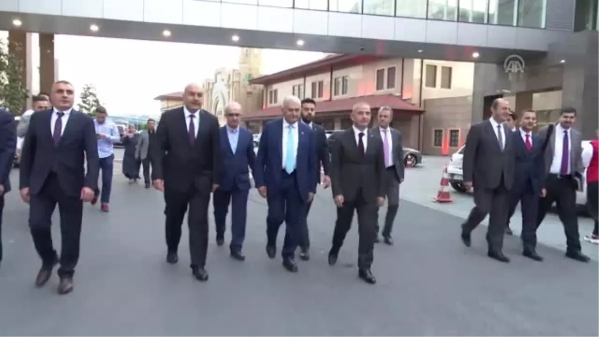 Binali Yıldırım, Halk Ulaşım'ın İftarına Katıldı