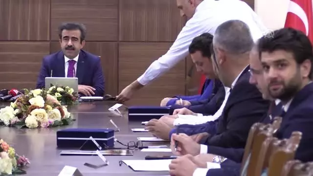 Diyarbakır Havalimanı'na 'Cıp' Salonu Diyarbakır Havalimanı'na 'Cıp' Salonu