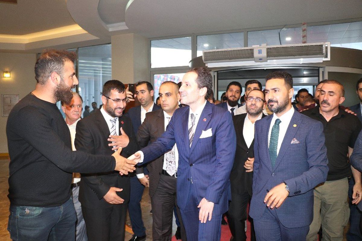 Fatih Erbakan, Malatya'da Partililerle İftarda Buluştu