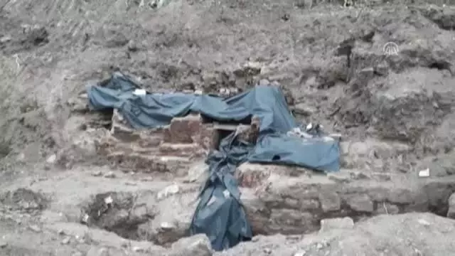 İnşaat Kazısında Tarihi Yapıya Ait Kalıntılar Bulundu