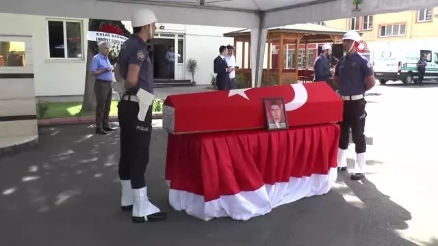 Şehit Polis Memuru İçin Tören Düzenlendi