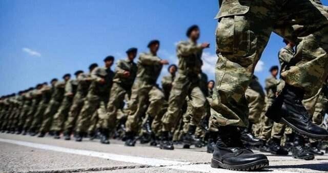 Son Dakika! Bakan Akar Yeni Askerlik Sisteminin Detaylarını Açıkladı: Askerlik Süresi 6 Aya İniyor