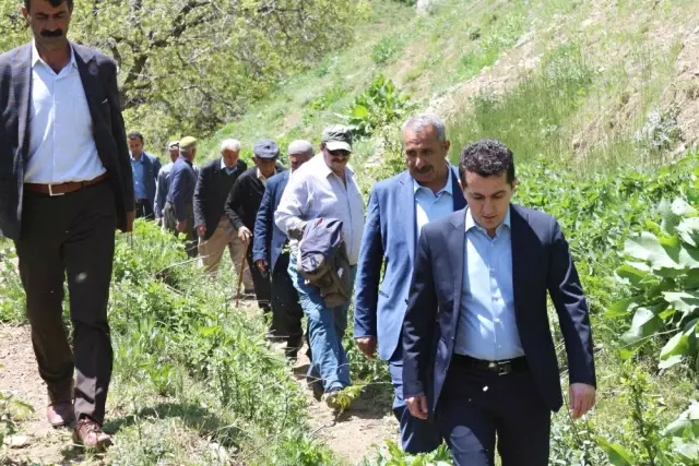 Vali Yardımcısı Duruk'tan Köy Ziyareti Vali Yardımcısı Duruk'tan Köy Ziyareti