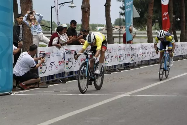 100. Yılda Tüm Türkiye'de Sporun Bayramı 100. Yılda Tüm Türkiye'de Sporun Bayramı