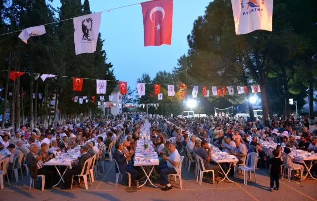 Güzelbağ ve Yenigöl, Muratpaşa İftarında Buluştu Güzelbağ ve Yenigöl, Muratpaşa İftarında Buluştu
