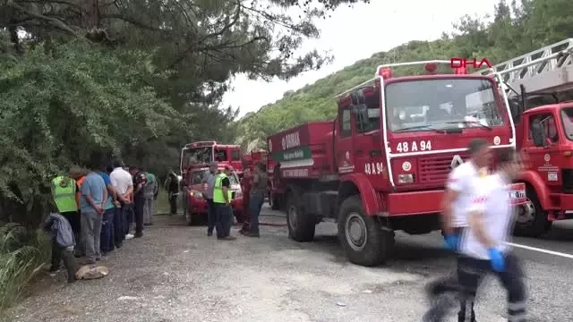 Muğla Otomobiliyle 40 Metreden Uçuruma Yuvarlandı. Yeniden Muğla Otomobiliyle 40 Metreden Uçuruma Yuvarlandı. Yeniden