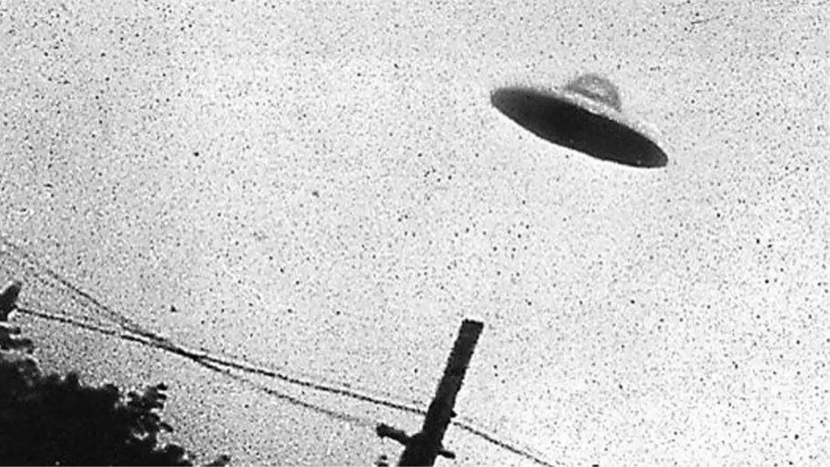 Pentagon, Ufo'lar Üzerinde Yıllardır Araştırma Yaptığını İlk Kez Açıkladı