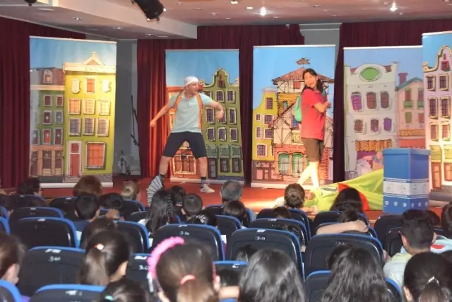 Söke'de Çocuklara Tiyatroyla Çevre Eğitimi