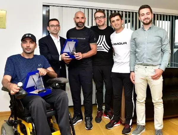 Türkiye Engelli Triatlon Takımı Kotor'da Tarih Yazdı