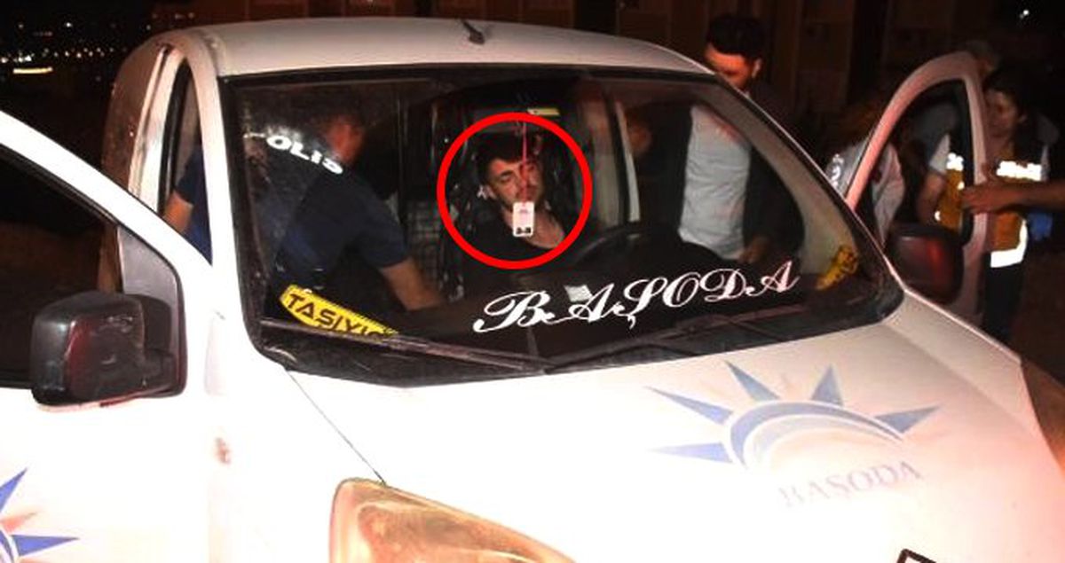 15 Metrede Asılı Kalan Aracın Sürücüsü Bir Türlü Uyandırılamadı