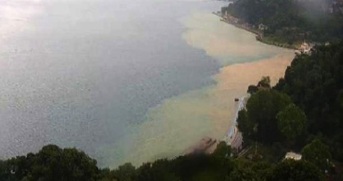 Sağanak Yağmurla Birlikte İstanbul Boğazı'na Çamur Aktı!
