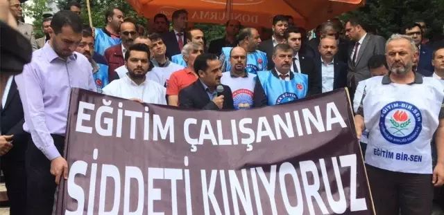 Eğitim-Bir-Sen: Şiddeti önleyici tedbirleri de kapsayan Öğretmen Meslek Kanunu ivedilikle...