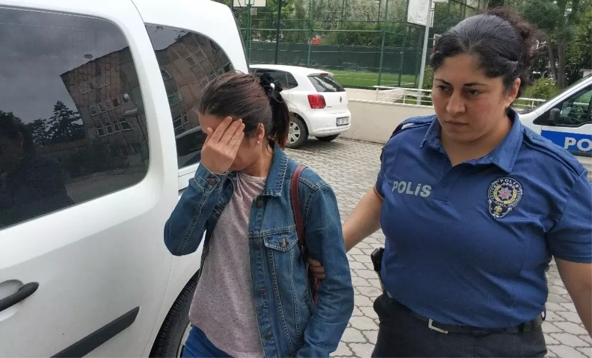 Evden uzaklaştırma kararı bulunan kocasını bıçakladı Samsun