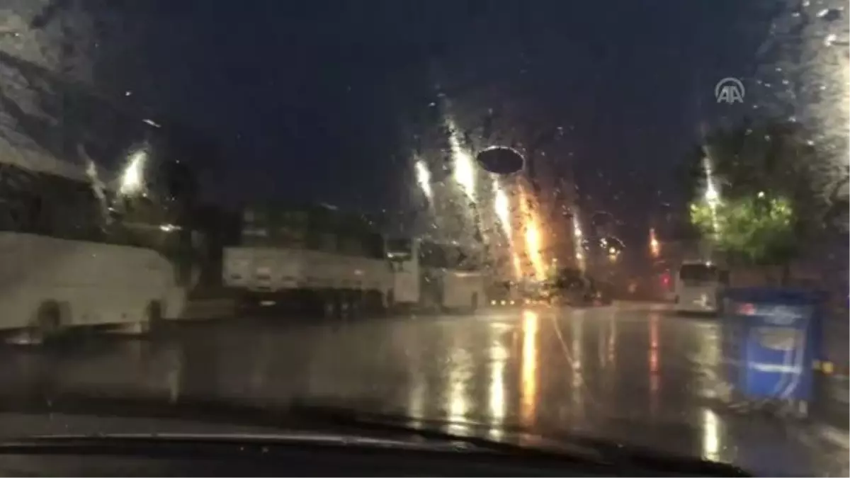 İstanbul'da sağanak yağış