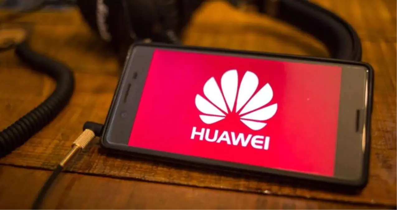 Microsoft Huawei Siparişlerini Askıya Aldı
