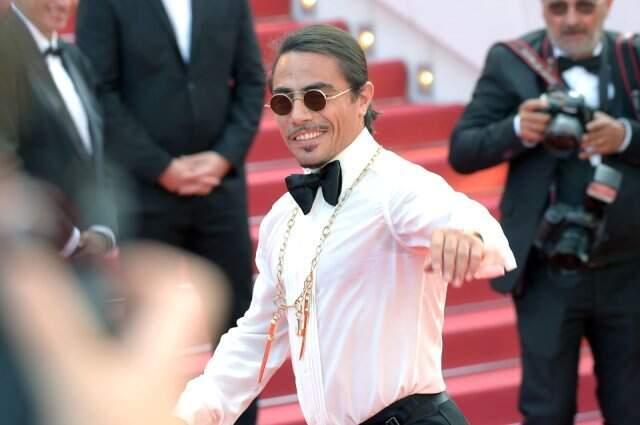 Nusret Gökçe, Saltbae Hareketiyle Kırmızı Halıya Damga Vurdu