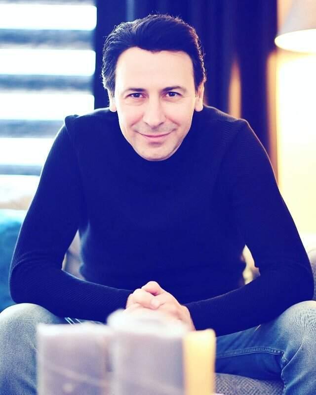 Oyuncu Metin, Sevdim Şarkısıyla Müzik Dünyasına Bomba Gibi Girdi