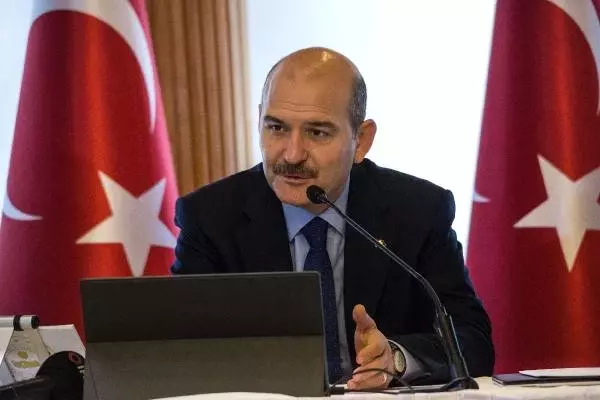 Soylu: Türkiye'yi ayakta tutan sandığın ve demokrasinin varlığıdır Soylu: Türkiye'yi ayakta tutan sandığın ve demokrasinin varlığıdır