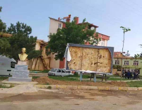 Belediye başkanı cinayetine 3 tutuklama Belediye başkanı cinayetine 3 tutuklama