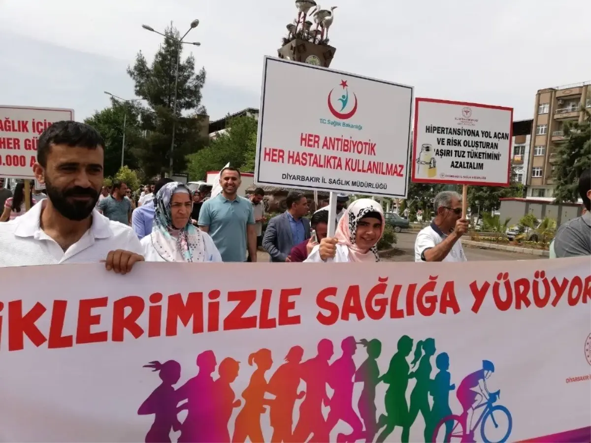 Bismil'de 'Sevdiklerimizle sağlığa yürüyoruz' yürüyüşü