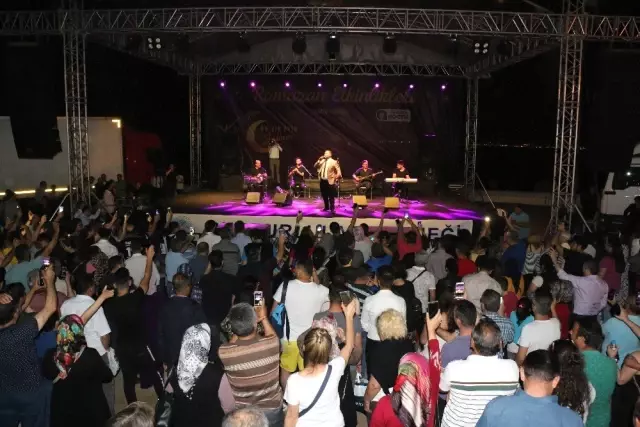 Burdurlular Gecesi'nde coşku dolu anlar yaşandı
