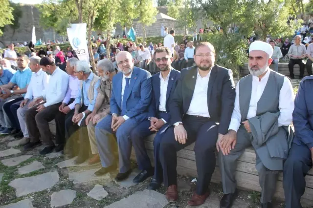 Diyarbakır'ın fethinin 1380'inci yıldönümü kutlandı Diyarbakır'ın fethinin 1380'inci yıldönümü kutlandı