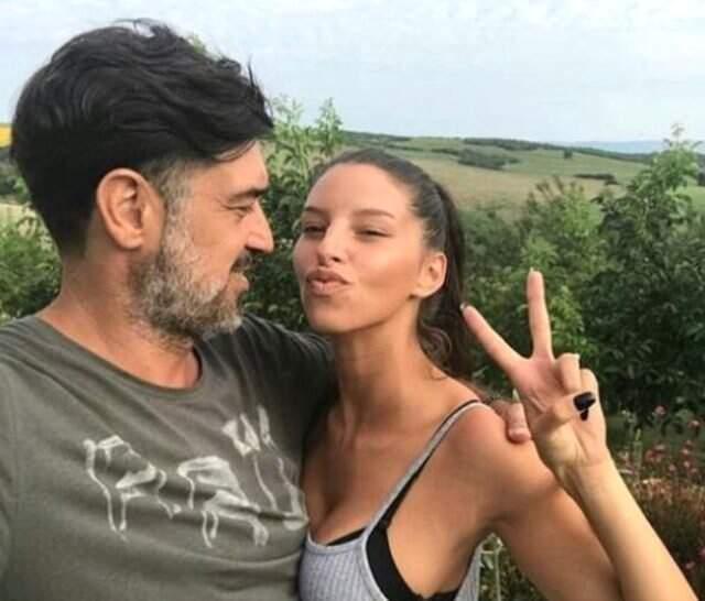 Oyunculuğa Ara Veren Burak Hakkı'nın Yeni İşi Belli Oldu!